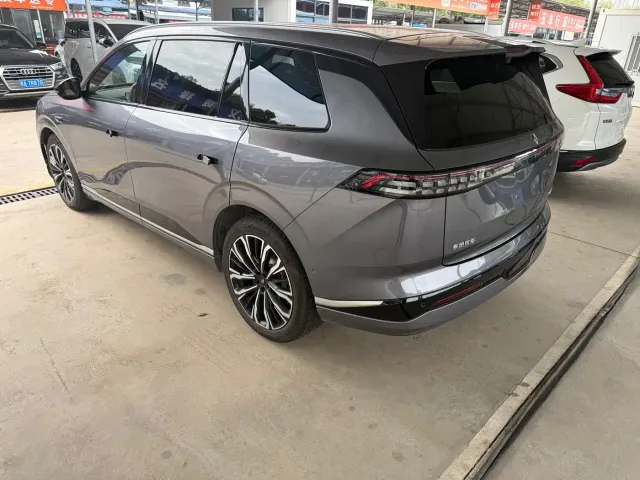 Dongfeng eπ 008 — Фото автомобиля 16