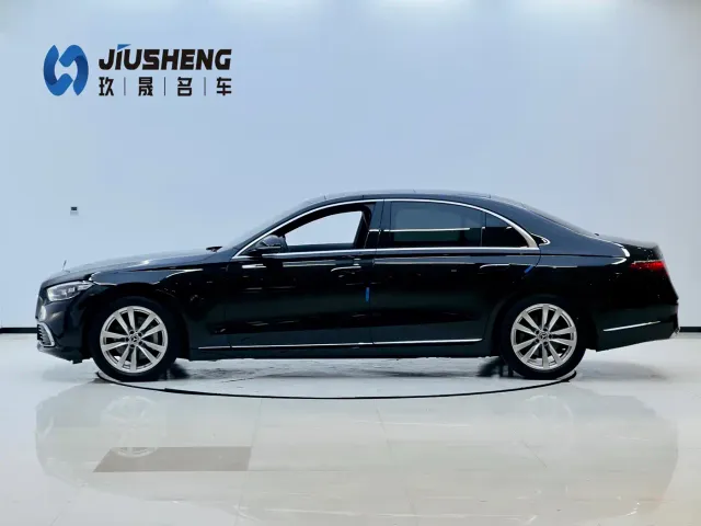Mercedes-Benz S-Class — Фото автомобиля 3