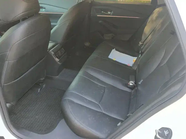 Honda Accord — Фото автомобиля 11