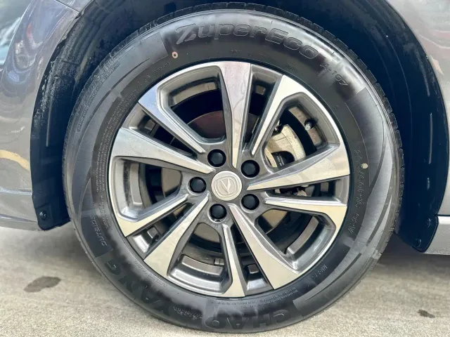 Changan Eado — Фото автомобиля 12