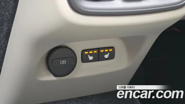 Вольво XC40 B4 Ultimate Bright — Фото автомобиля 29