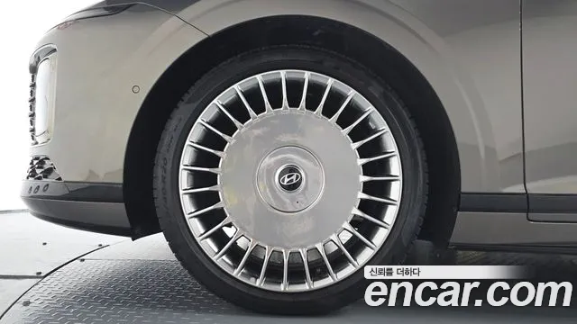 Hyundai Grandeur GN7 — Фото автомобиля 5