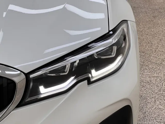 BMW 3 Series — Фото автомобиля 30