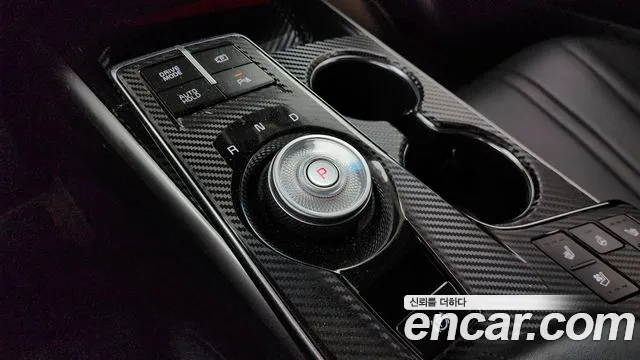 Kia K8 — Фото автомобиля 9