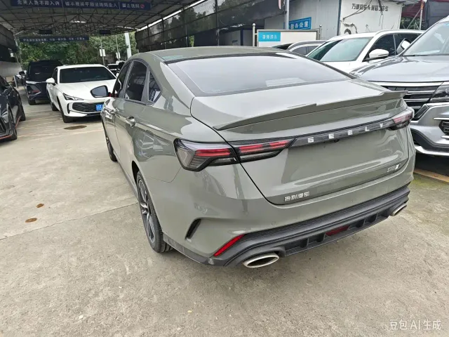 Geely Binrui — Фото автомобиля 15