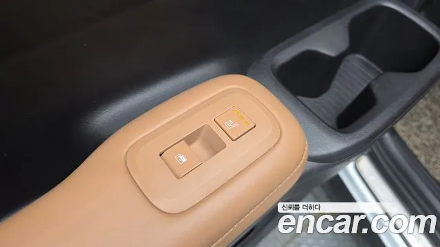 Hyundai Santa Fe MX5 — Фото автомобиля 29