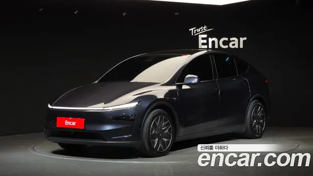 Фотография автомобиля — Tesla Model Y
