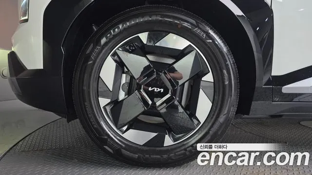 Kia EV5 — Фото автомобиля 5