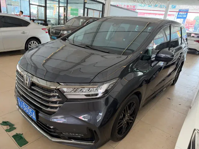 Фотография автомобиля — Honda Odyssey