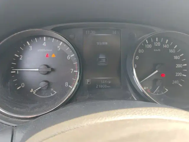 Nissan X-Trail — Фото автомобиля 14