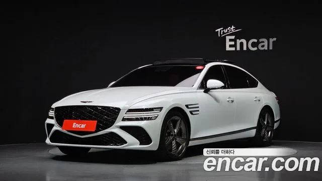 Фотография автомобиля — Genesis G80 RG3