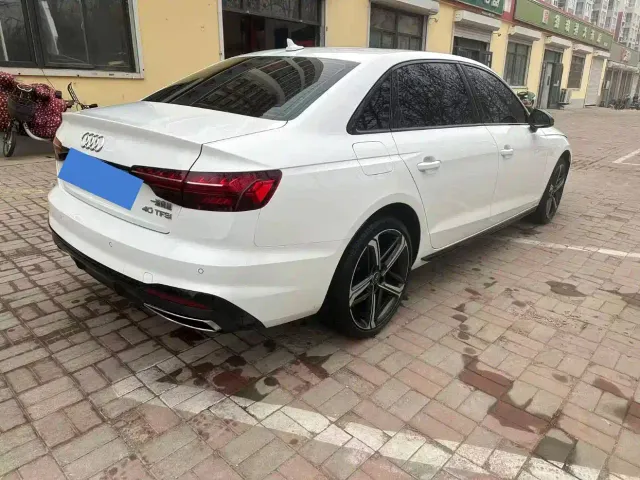 Audi A4L — Фото автомобиля 3