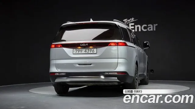Kia Canival Carnival 4 поколение Дизель 11 мест Noblesse — Фото автомобиля 3