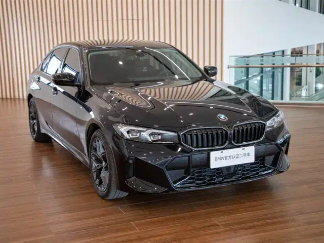 BMW 3 Series — Фото автомобиля 4