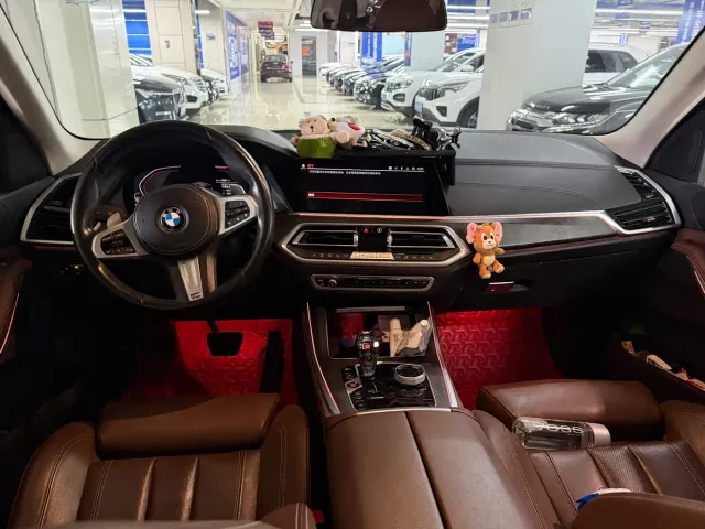 BMW X5 — Фото автомобиля 9