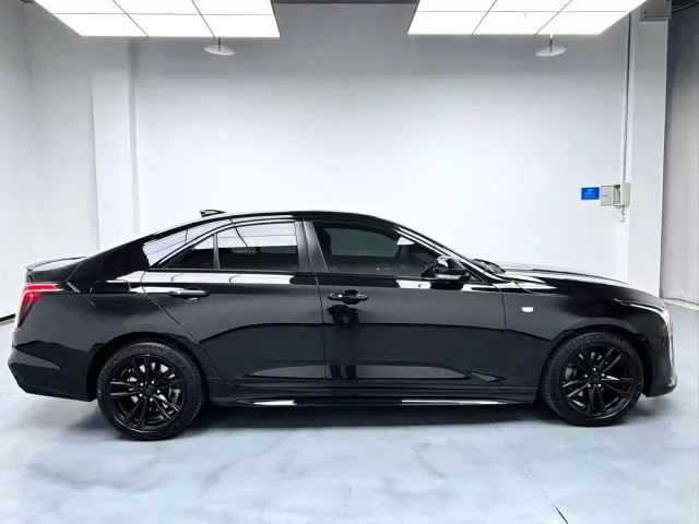 Cadillac CT4 — Фото автомобиля 3