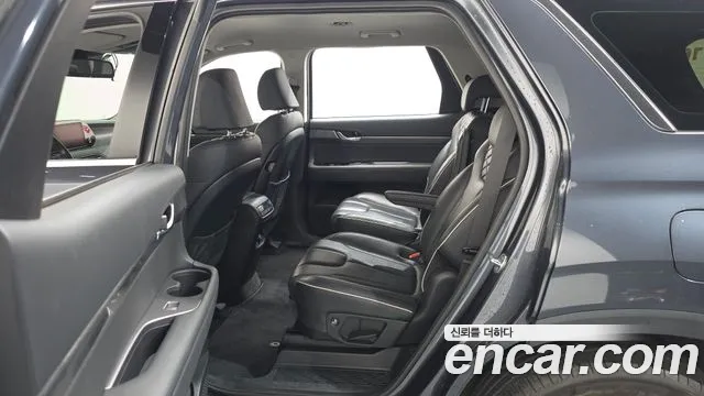Hyundai Palisade Palisade Дизель 2.2 2WD — Фото автомобиля 8