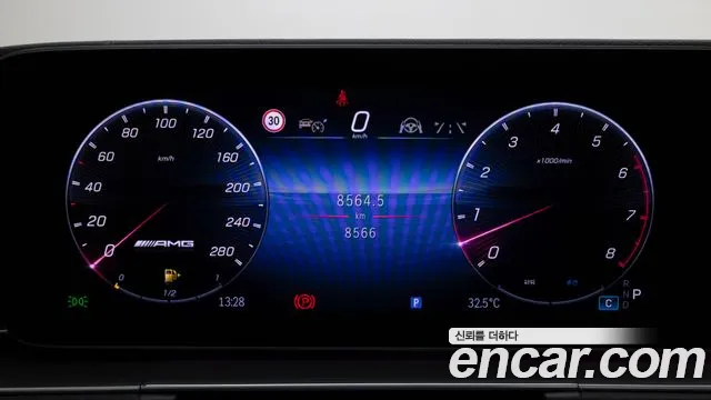 Mercedes-Benz GLE-Class — Фото автомобиля 8