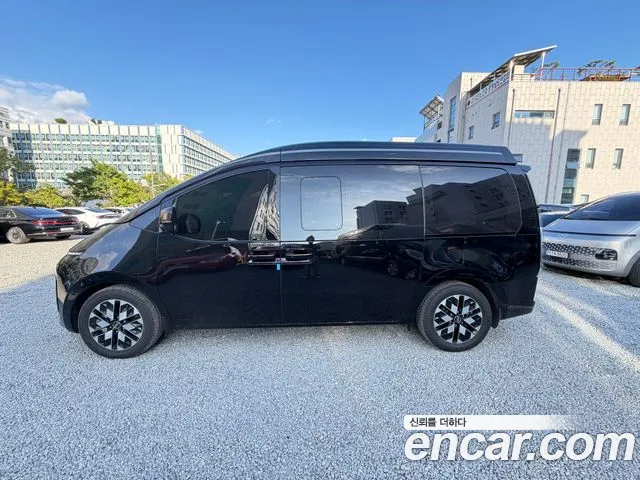 Hyundai Staria — Фото автомобиля 3