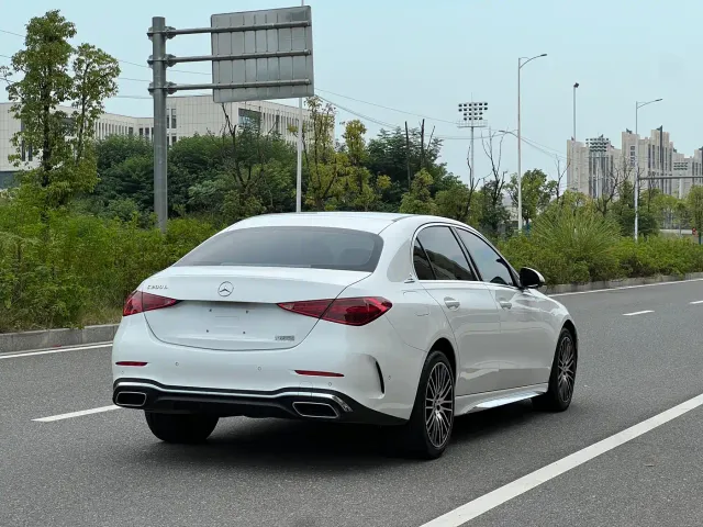 Mercedes-Benz C-Class — Фото автомобиля 6