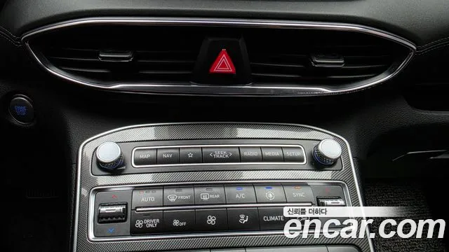 Hyundai Santafe — Фото автомобиля 18