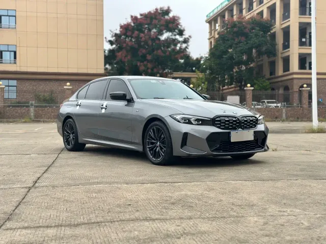 BMW 3 Series — Фото автомобиля 3