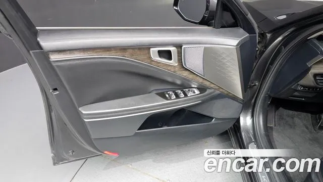 Kia K8 2.5 Бензин 2WD — Фото автомобиля 24