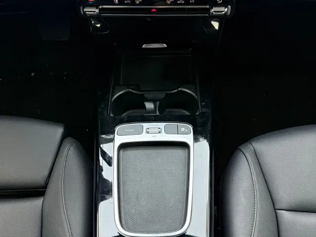 Mercedes-Benz A-Class — Фото автомобиля 10