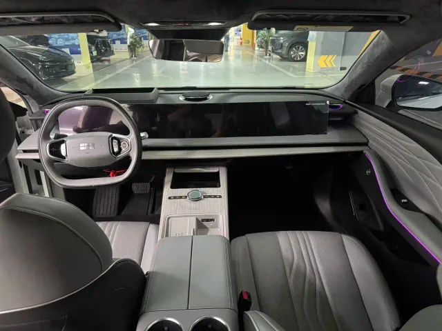 Geely Galaxy E8 — Фото автомобиля 6