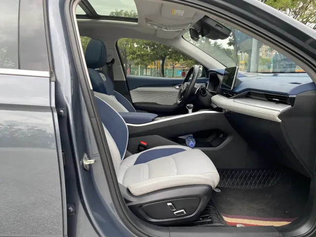 Geely Xingrui — Фото автомобиля 11