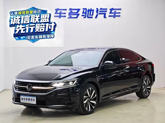 Фотография автомобиля — Volkswagen Passat