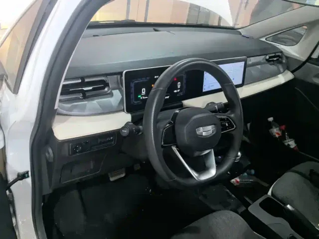 Geely Geometry E Firefly — Фото автомобиля 9