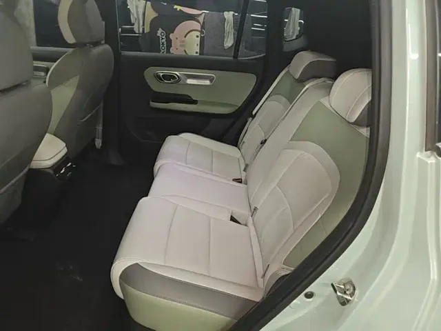 GAC Aion Y — Фото автомобиля 16