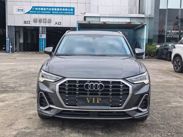 Audi Q3 — Фото автомобиля 2