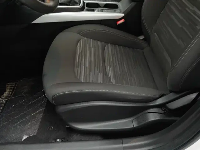 Chevrolet Monza — Фото автомобиля 20