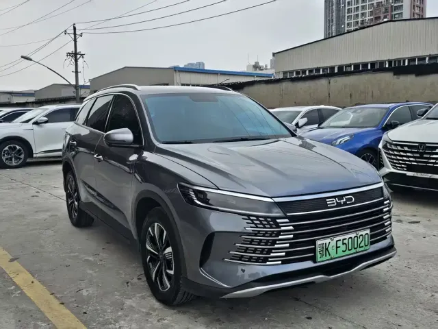 BYD Seal 05 DM-i — Фото автомобиля 3