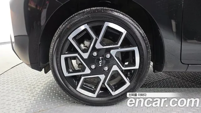 Kia RAY Новый Kia Ray Signature — Фото автомобиля 5