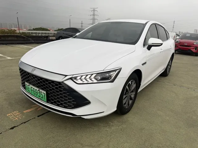 Фотография автомобиля — BYD Qin PLUS