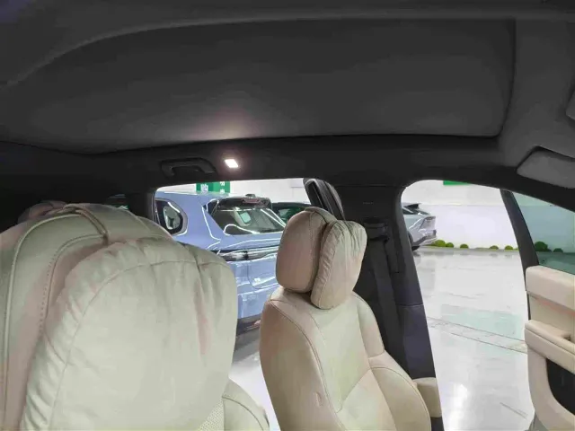 Li Auto Li Auto L6 2024 Pro — Фото автомобиля 12