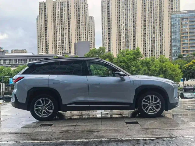 Nio ES6 — Фото автомобиля 3