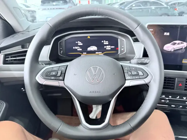 Volkswagen Bora — Фото автомобиля 10