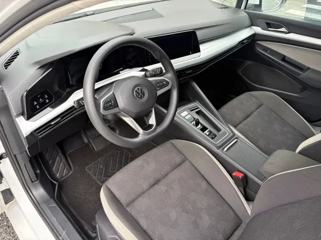 Volkswagen Golf — Фото автомобиля 5