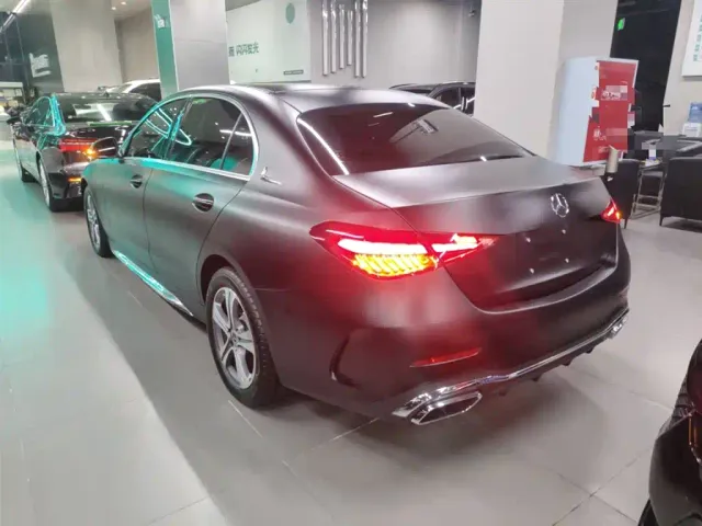 Mercedes-Benz C-Class — Фото автомобиля 4