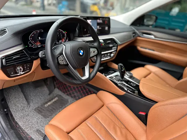 BMW BMW 6 Series GT 2021 Facelift 630i Luxury Design Package — Фото автомобиля 9