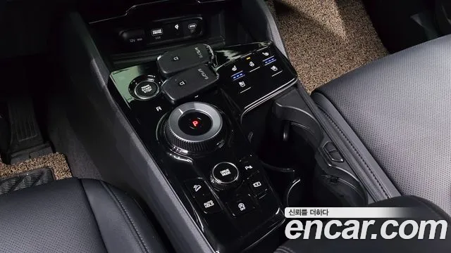 Kia Sportage Sportage 5-е поколение Дизель 2.0 2WD — Фото автомобиля 9
