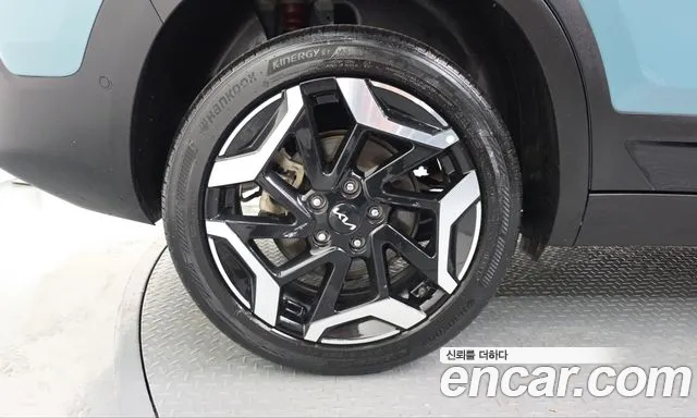 Kia Seltos — Фото автомобиля 5