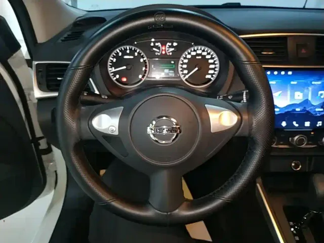 Nissan Sylphy — Фото автомобиля 10
