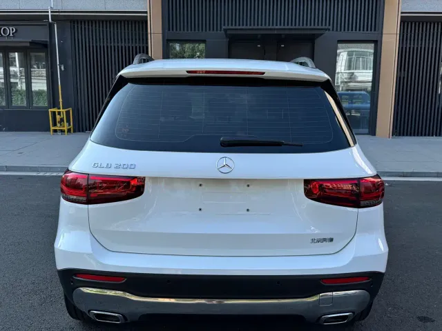 Mercedes-Benz GLB-Class — Фото автомобиля 10