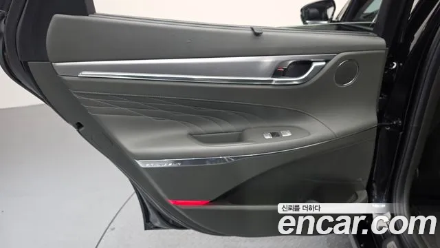 Hyundai Grandeur Новый Grandeur IG — Фото автомобиля 24