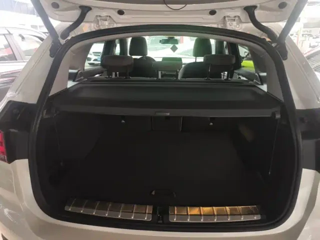 BMW X1 — Фото автомобиля 18